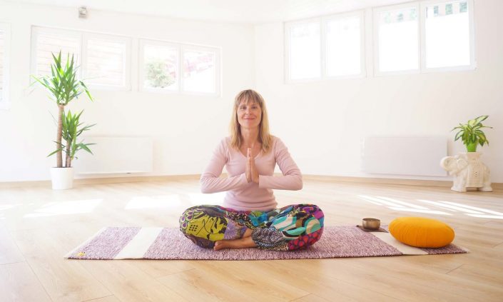 Chrystèle et Yoga Oise Chrystele salut